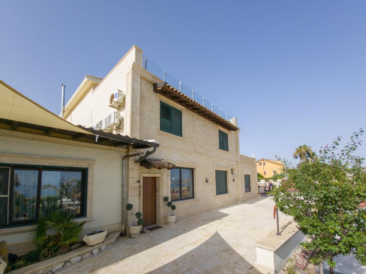 Lala Salama San Leone Exterior foto
